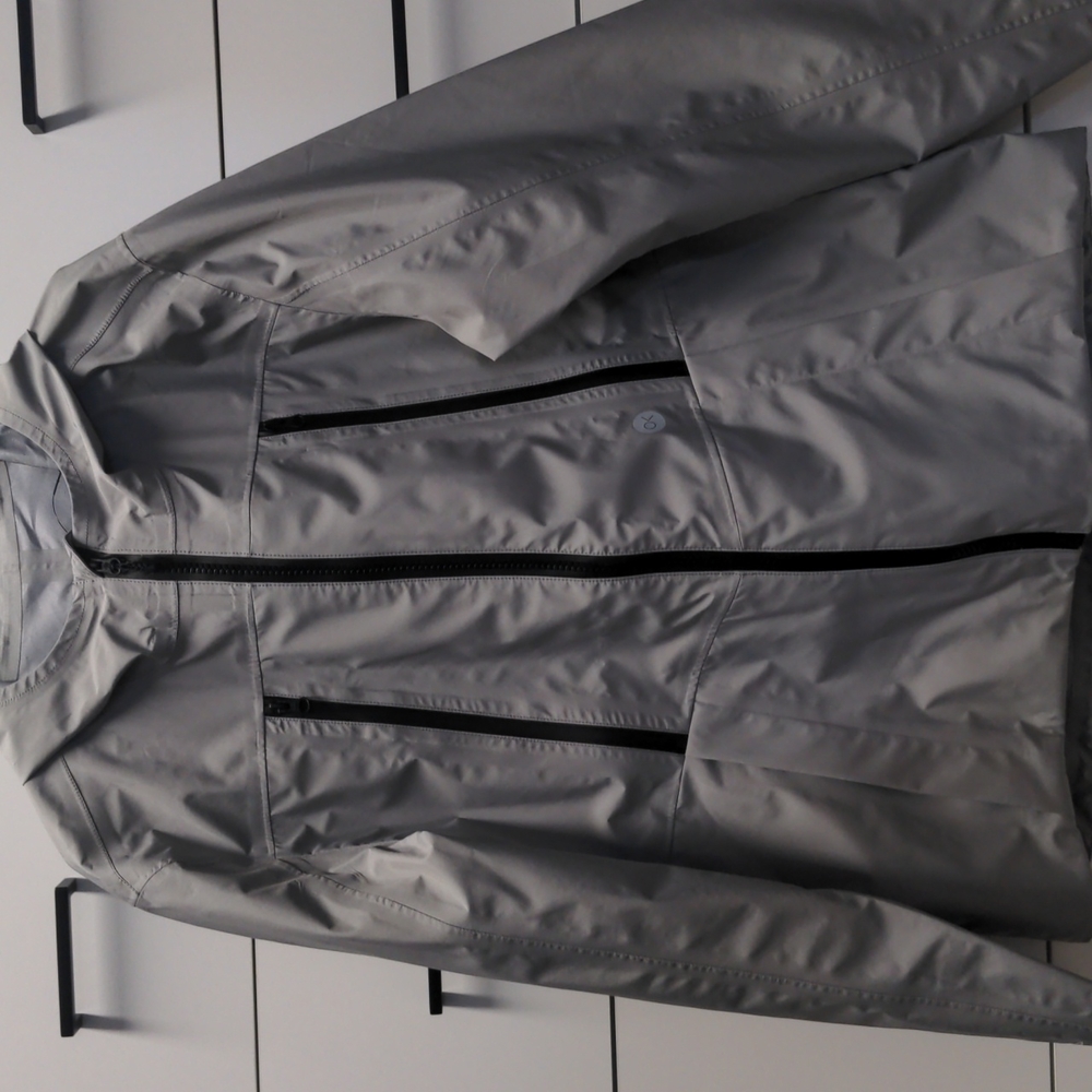 NWT Outerknown rain jacket